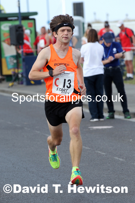 Senior mens 6 stage relay, 2021 Northern 6 and 4 Stage and Young Athletes Road Relays, Redcar. Photo: David T. Hewitson/Sports for All Pics
